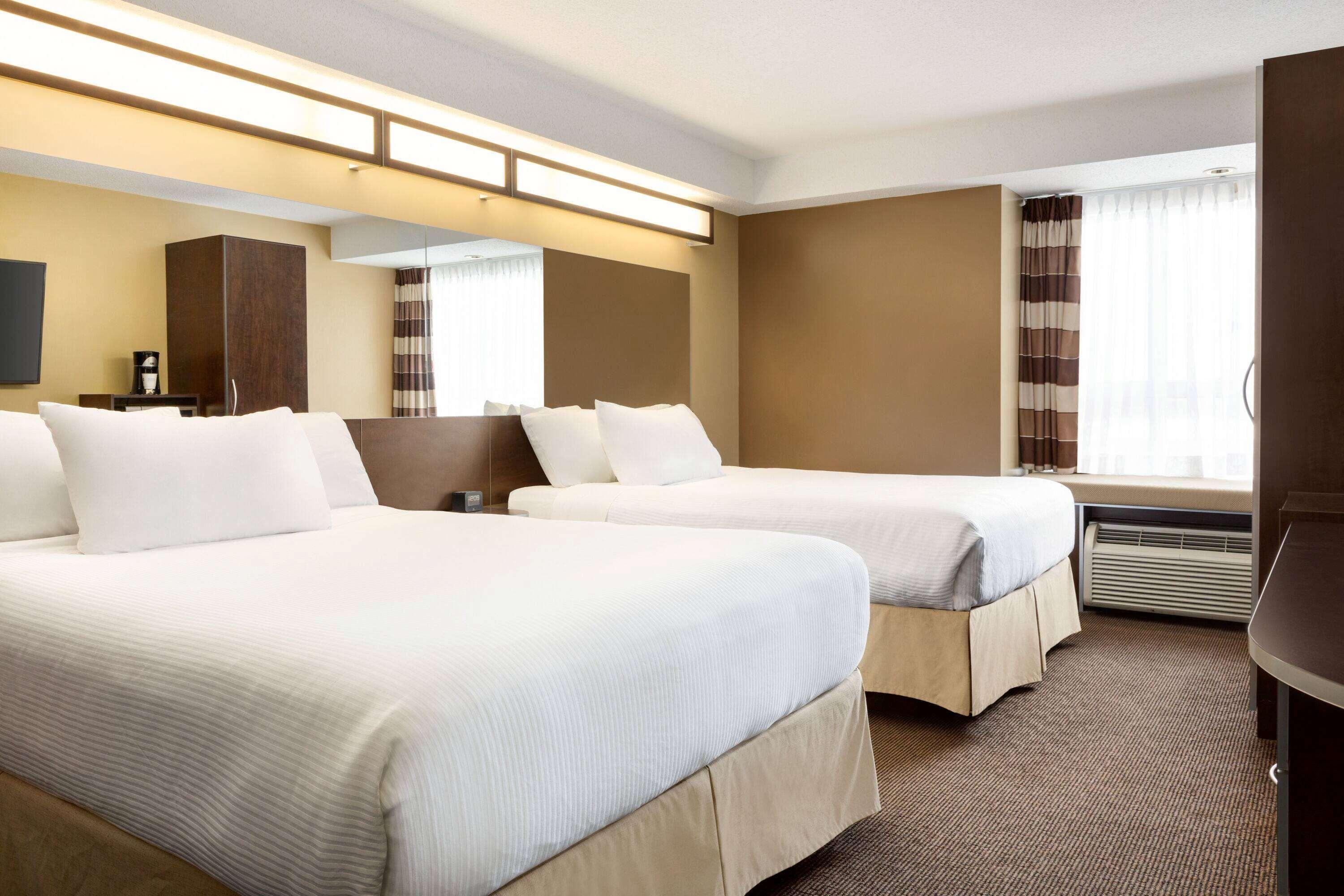 Microtel Inn & Suites By Wyndham Estevan Luaran gambar
