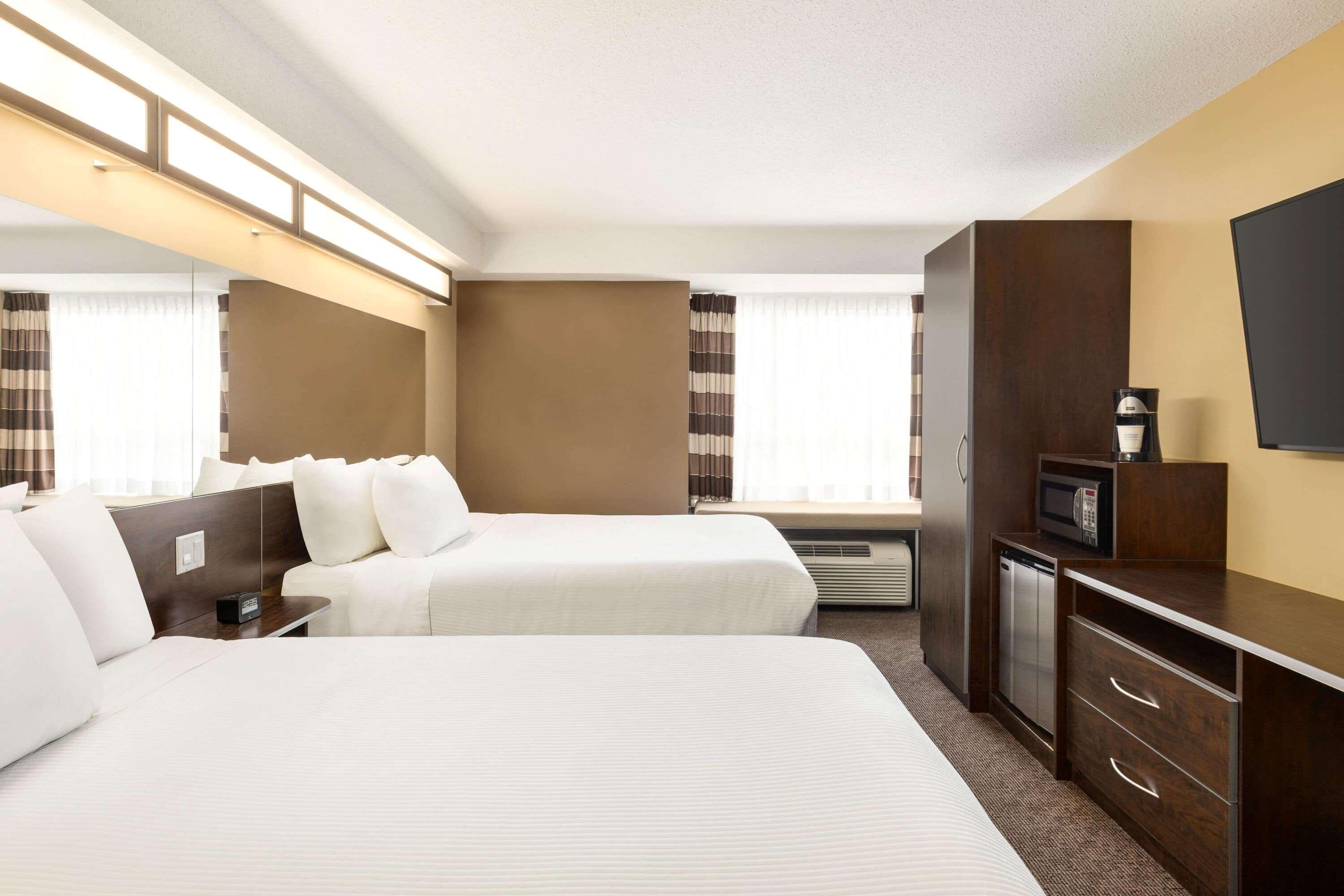 Microtel Inn & Suites By Wyndham Estevan Luaran gambar